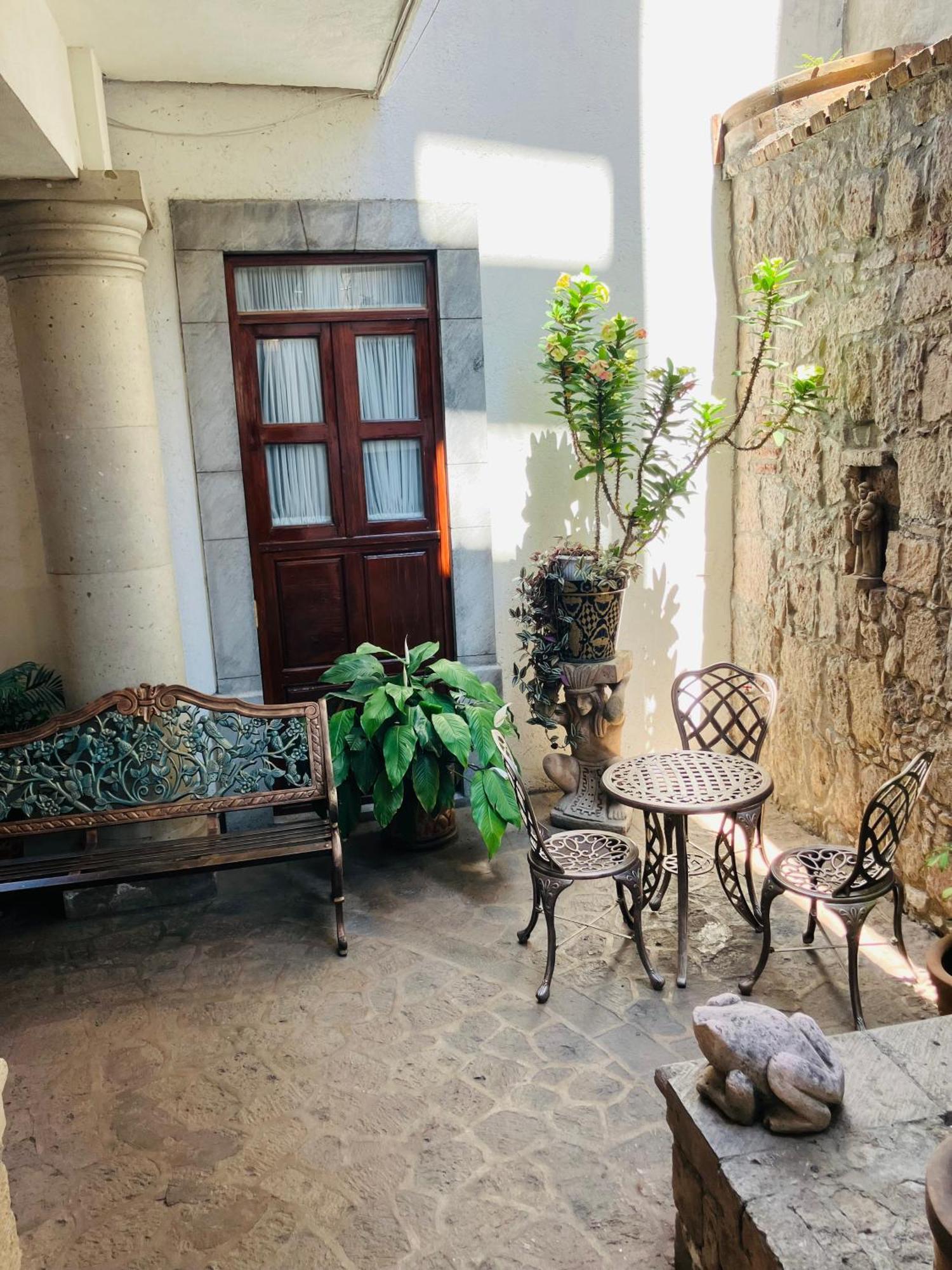 Casa De Los Remedios Морелия Экстерьер фото